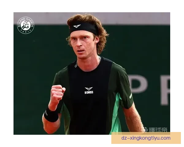 卢布列夫挺进澳网男单三十二强