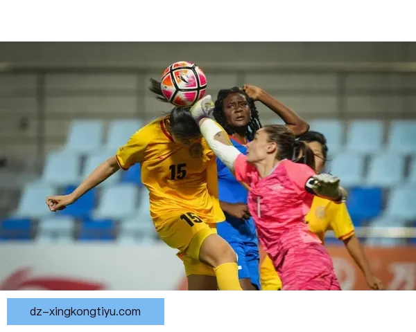 中国女足3-0胜乌兹别克斯坦锁定出线 中国女足3-0胜乌兹别克斯坦锁定出线